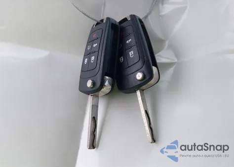 2014 Chevrolet Malibu 2Lt from USA, damaged, VIN 1G11E5SL1EF233778